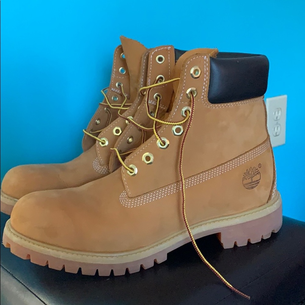 Men’s Timberland size 9 1/2